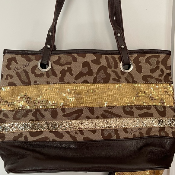 Nine West Tote Purse - Picture 4 of 4